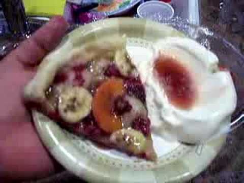PizzaQ served dessert: Pizza mock