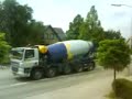 Vrachtwagens toeteren in Nootdorp
