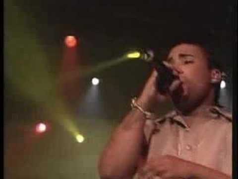 Video de Entre Tu Y Yo (Live) de Don Omar