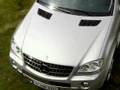 videos de 2009 Mercedes-Benz ML 63 AMG  ( $ 110,000)