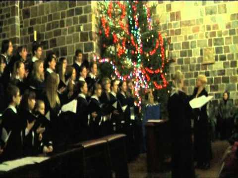 Inovroclaviensis Cantans-Lulajże Jezuniu Fragment z koncertu w bazylice Imienia NMP w Inowrocławiu. Chór MDK im. J. Korczaka pod dyrekcją Danuty Szyma, solo Kasia Andryszak. Powiat inowrocławski, Polska Federacja Pueri Cantores, PZChiO oddział Bydgoszcz.