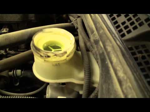 DIY Acura 1.7 EL Honda Civic Brake Fluid Flush