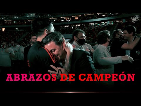 [DESDE ADENTRO] Así vivieron el final del partido el Muñeco y sus jugadores