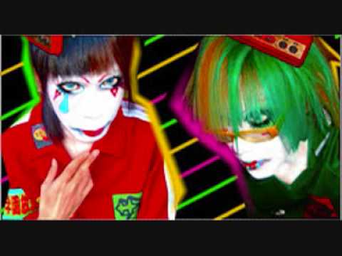 サンドイッチで120分? - アンデッドアイドル