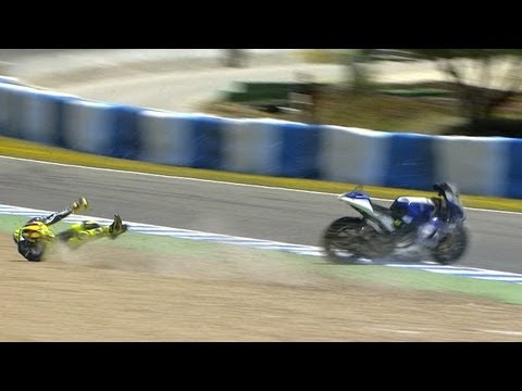 motogp - A selection of spectacular crash footage from the Gran Premio bwin de España, at Jerez.