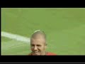 david beckham is the best of the best at what he does in soccer! he is an unbeliveable soccer player! his free kicks and brain for the game is amazing! he is getting a lil old but i know he has more in the tank keep going david! your amazing!
