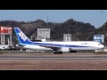 松山空港 B767-300の離陸とB737-800の着陸