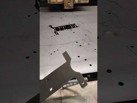 2001 MITSUBISHI ML-3015LVP Lasers, CNC | Westbrook Engineering (1)