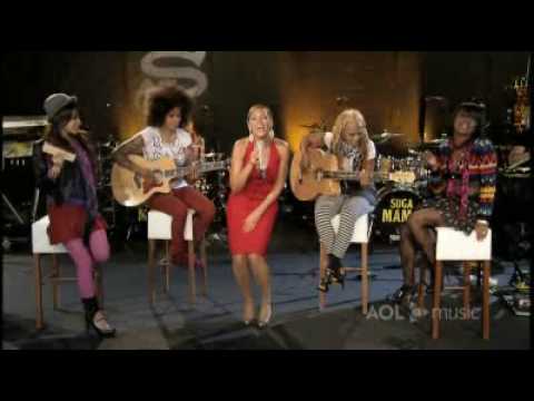Beyonce - Irreplaceable Live @ AOL Sessions