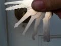 lockpicking with auto jigglers