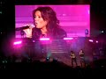 Lorena y Saray - Tell Him (Concierto Zaragoza)