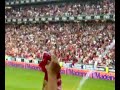Reyes segna ed esplode la curva Reyes segna ed esplode la curva