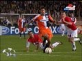 una gran muestra de futbol, desde regates, goles, faltas, paradas ... en fin, uno de los videos mas completos sobre el futbol.entre los jugadores estan kaka, c. ronaldo, henry, ronaldhino, zidane, adriano, totti, zlatan ibarhimovic ...
by king chyka.
no olvideis visitar '' el loco armillero '' en esta pagina.