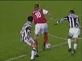 Bergkamp fa impazzire Montero in Arsenal - Juventus Bergkamp fa impazzire Montero in Arsenal - Juventus