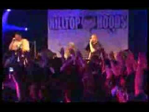 'Nosebleed Section' performed live ...