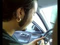 Efra con su movil