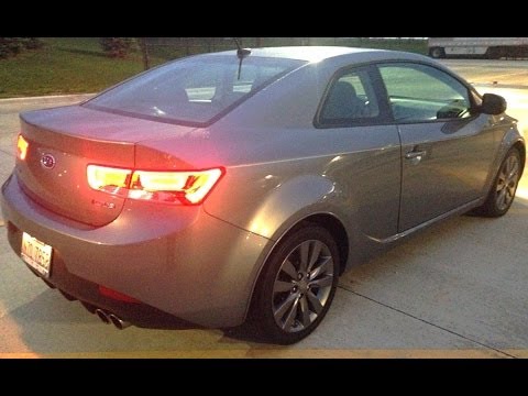 How to replace the license plate lights (2012 Kia Forte Koup SX)