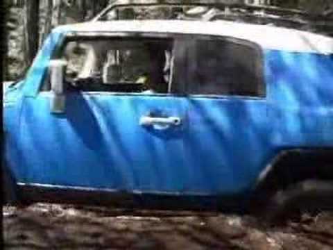 Toyota FJ Cruiser vs. Rubicon