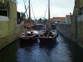 Cornish Crabbers duo in sluis