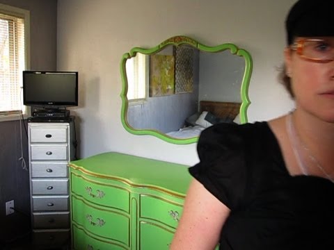 how to fasten a heavy object to a wall