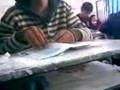se cienta la narigona