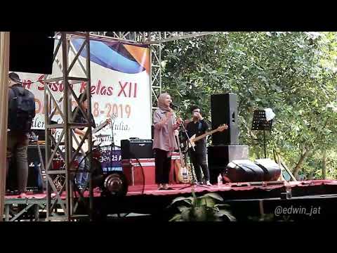 Feby putri - Mungkin (Melly G) Live SMA Negeri 1 Sukodadi