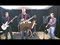Barry GUITARS en local de ensayo