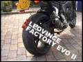 videos de Yamaha FZ1 Fazer + Leovince SBK