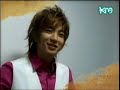 Leeteuk playing piano and singing!