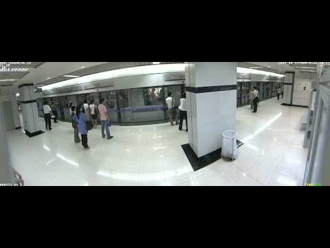 Panorama 180�: U-Bahn-Station