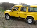 Defender-jak řídí moje matka