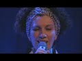 Ira's World live im Tempel Karlsruhe 2010 - Ira Diehr - vocals Matthias Hautsch - Acoustic guitar + Synth Torsten Steudinger - Kontrabass Marcel Millot - Drums + Percussion Soundmix: Matthias Hautsch a film by Thierry Miguet (c) 2011