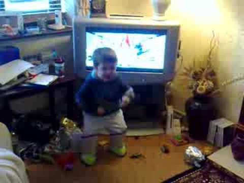 Tom Dancing to Crusha advert on TV