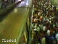 Metro 9:03 a.m. **Gran afluencia de personas**