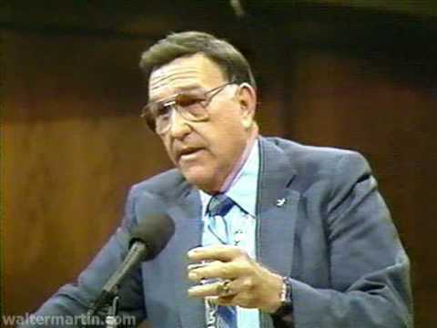 Dr. Walter Martin – Part 1 of 2 – New Age Movement and the Occult 1987