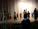 ESCUELA SUPERIOR DE MURGA PATEANDO ADOQUINES