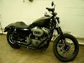 Montaje de Vance and Hines Nightster Verde