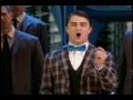 Daniel Radcliffe interpreta "Brotherhood of Man" en los Tony Awards de 2011