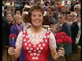 medley lotti krekel&margit sponheimer&jupp schmitz 

auftritte bei 'zum blauen bock'

1. lotti krekel - mir schenke der ahl e paar bl�mcher (1973) 
(zu hochdeutsch: wir schenken der alten ein paar bl�mchen)
mir schenke der ahl e paar bl�mcher
e paar bl�mcher f�r ihr finsterbrett
mir schenke ihr e paar bl�mcher
denn die ahl frau schmitz die es so nett

2. margit sponheimer - gell du hast mich gelle gern (1973)
gell du hast mich gelle gern, 
gelle ich dich ach, 
gelle wann ich lache tue, 
gell dann lachst du ach, 
wenn die welt mir b�ses bringt, 
gell dann bitt' ich dich 
gell du l�sst mich nicht, 
gell du l�sst mich nicht , 
gell du l�sst mich nicht im stich. 

3. lotti krekel - warum muss aschermittwoch immer alles vorbei sein  

(1973)
warum muss aschermittwoch immer alles vorbei sein
warum kann rosenmontag nicht mal mitten im mai sein

4. margit sponheimer - am rosenmontag bin ich geboren (1973)
am rosenmontag bin ich geboren
am rosenmontag, in mainz am rhein 

5. jupp schmitz - am aschermittwoch ist alles vorbei (1979)
am aschermittwoch ist alles vorbei. 
die schw�re von treue, 
sie brechen entzwei.
von all deinen k�ssen 
darf ich nichts mehr wissen,
wie sch�n es auch sei, 
dann ist alles vorbei!