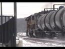 UP SD60M 2432/GECX SP SD40T-2 Tunnel Motor 8497 (SP paint)