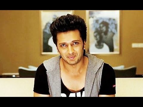 Riteish Deshmukh Plans To Make Hindi Films - BT Movie Review & Ratings  out Of 5.0