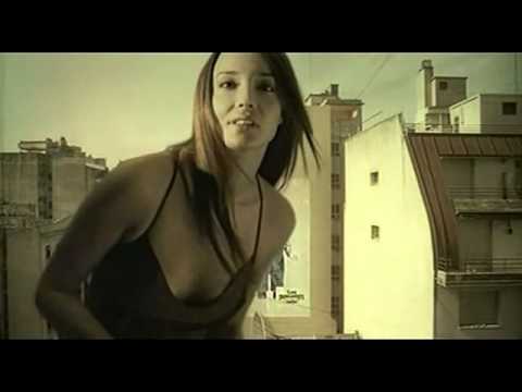 GIANTESS VS