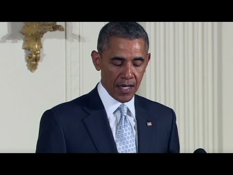 Obama: No one should fear when they pray
