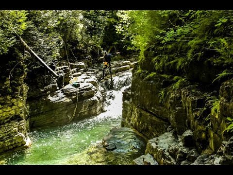 Canyoning with Griffon Aventure