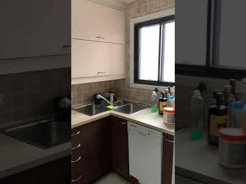 Listing item