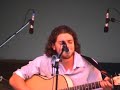 reprise de balbino medellin � la f�te de la musique � langeais avec arno et romain a la gratte...avec en plus a la fin de la vid�o les menottes en bonus!