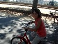\"Lucas in Lucca\" cycling on top of old tuscan city wall