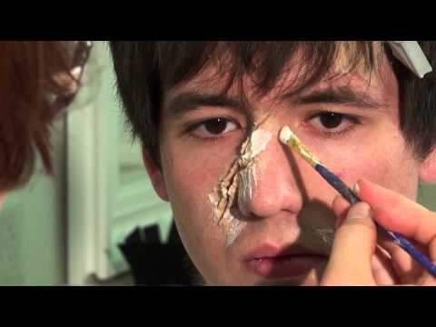 how to make yourself look like a zombie