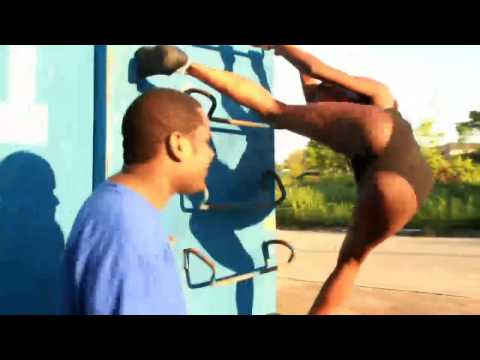 Rodrigo's Booty Fest