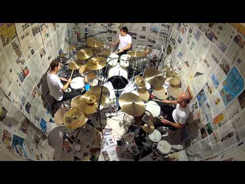 Drums - Playmobeat Drum Trio - Press Roll (Schlagzeilen 2013 - January) The first production of Playmobeat's One-Year-Cycle of passionate drumming. With the project ...